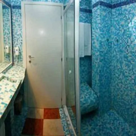 Отель Soraya 3*