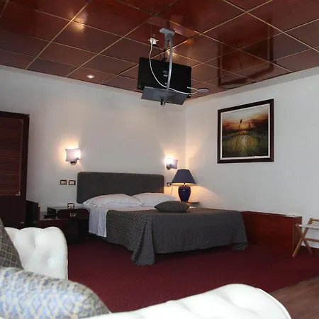 Soraya & Hotel 3*